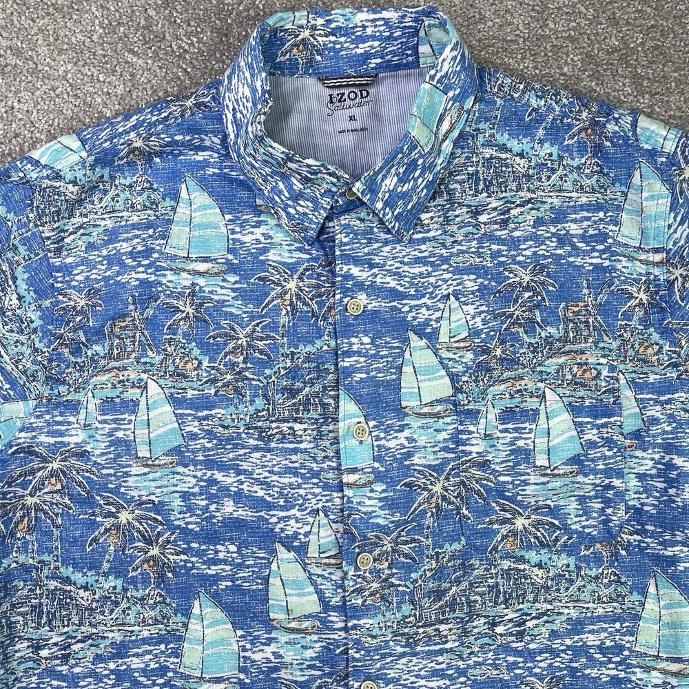 IZOD Saltwater Shirt Men’s XL Blue Short Sleeve Button Down Palm Tree Boat